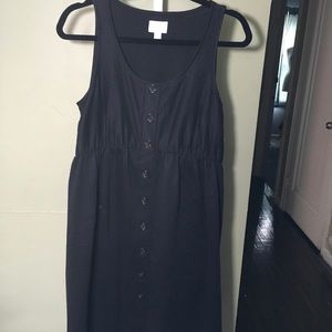 A Glow Maternity Dress